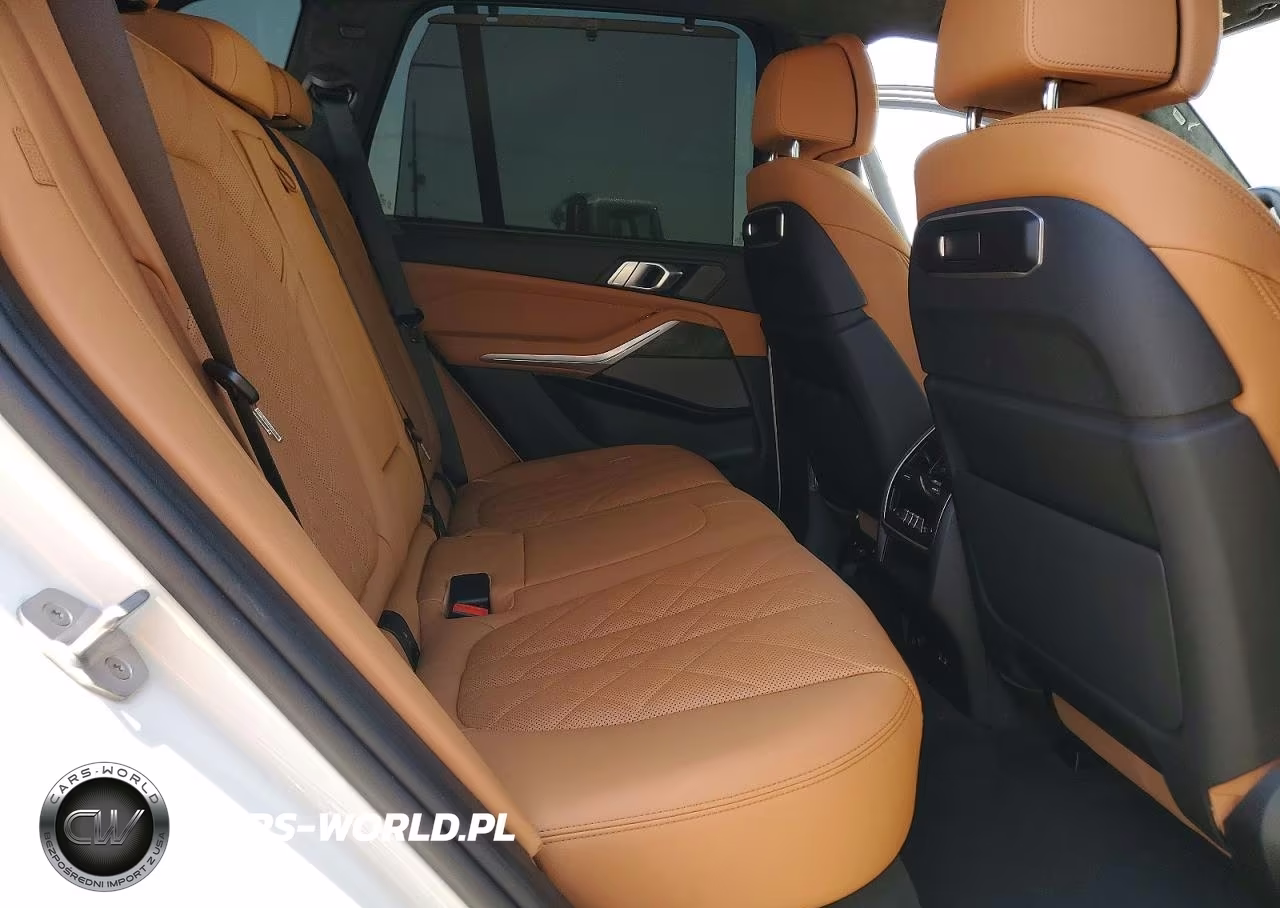 2026 BMW X5 xDrive50E VIN:5UX43EU03T9317351 - 11