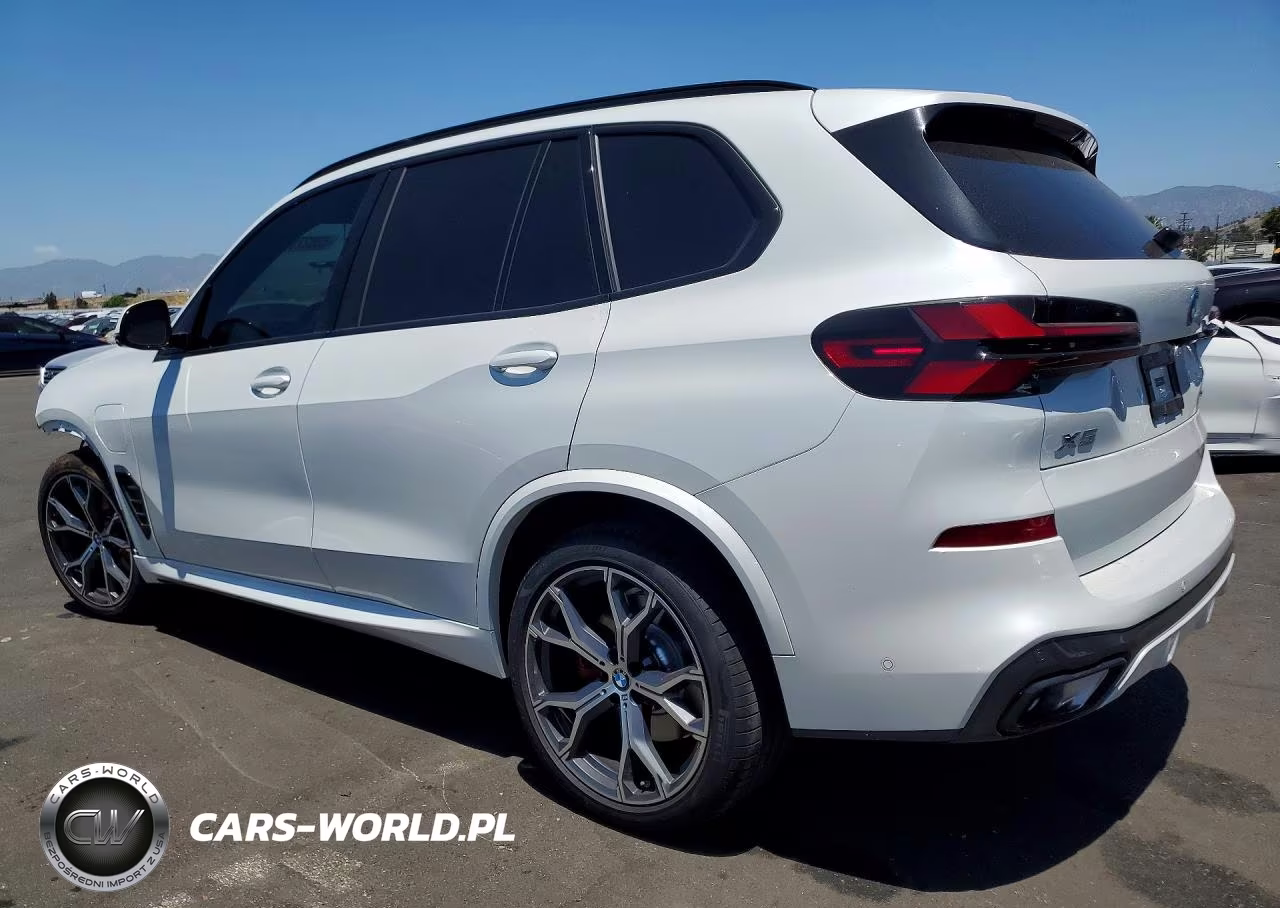 2026 BMW X5 xDrive50E VIN:5UX43EU03T9317351 - 2