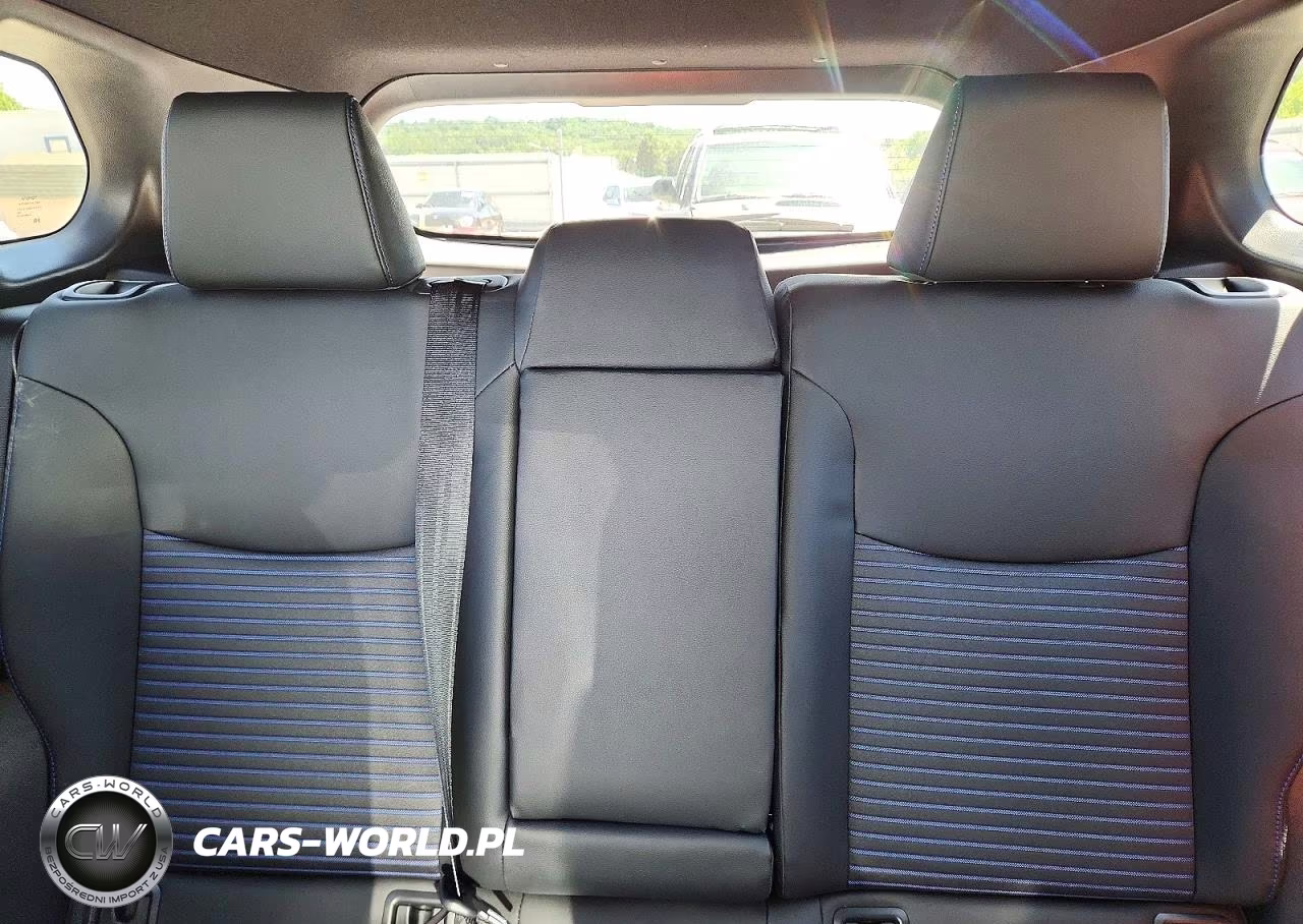 2025 Toyota Corolla Cross Hybrid Xse VIN:7MUFBABG2SV090634 - 10