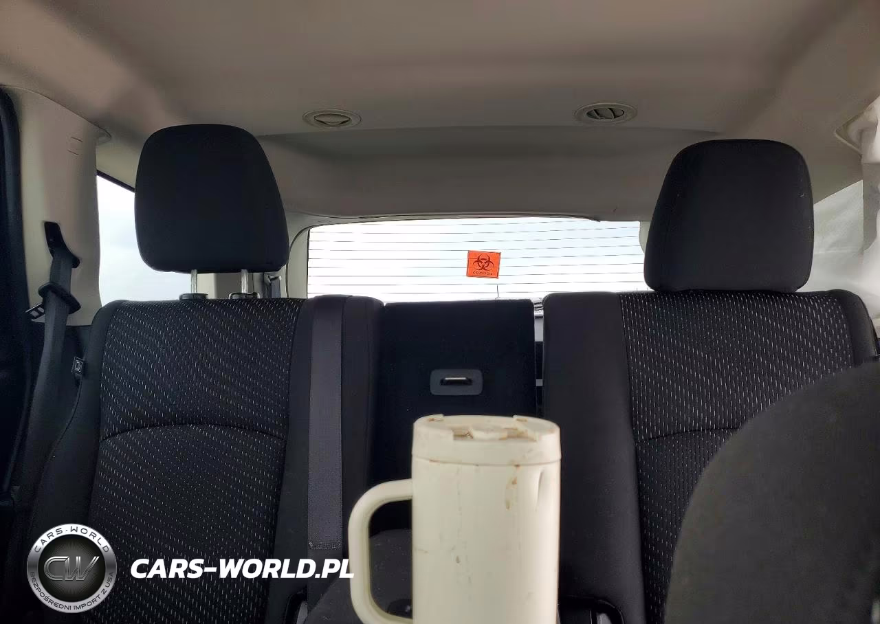 2019 Dodge Journey Se VIN:3C4PDCBG0KT738367 - 10