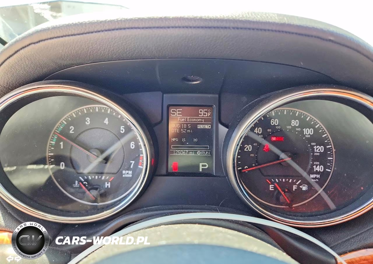2013 Jeep Grand Cherokee Overland VIN:1C4RJECG9DC545922 - 9