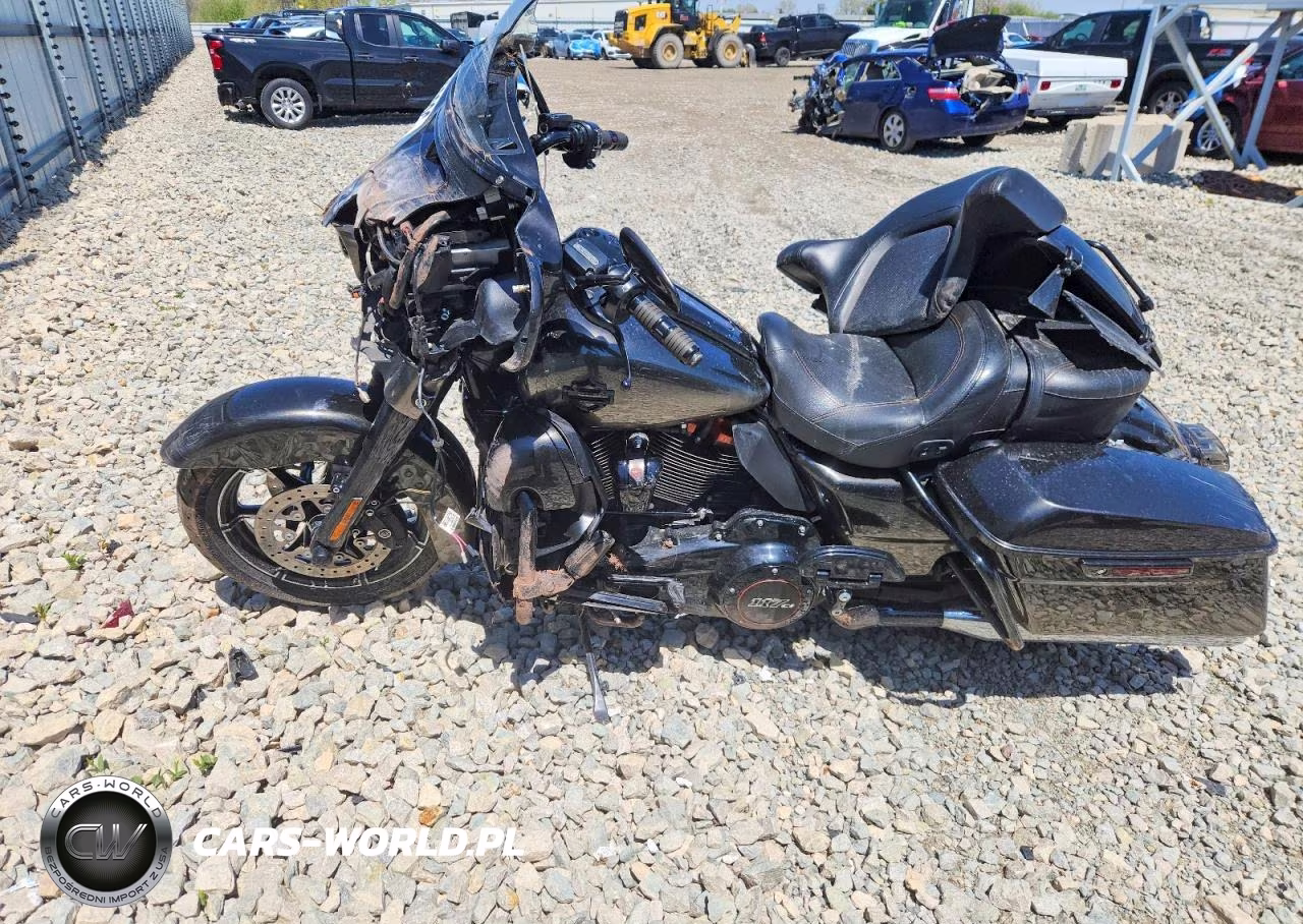 2018 Harley-Davidson Flhtkse Cvo Limited VIN:1HD1TEH14JB952512 - 3