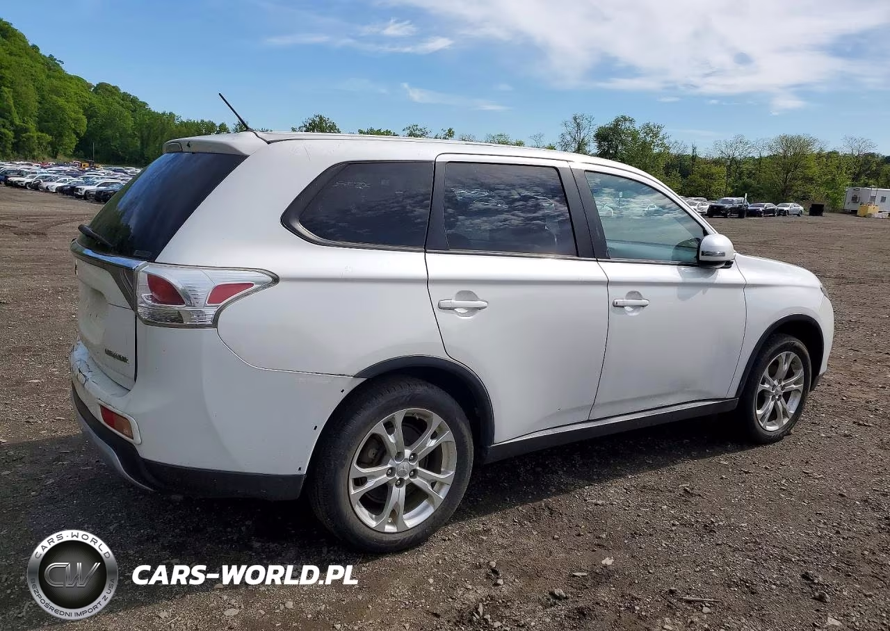 2015 Mitsubishi Outlander Se VIN:JA4AZ3A3XFZ000901 - 3