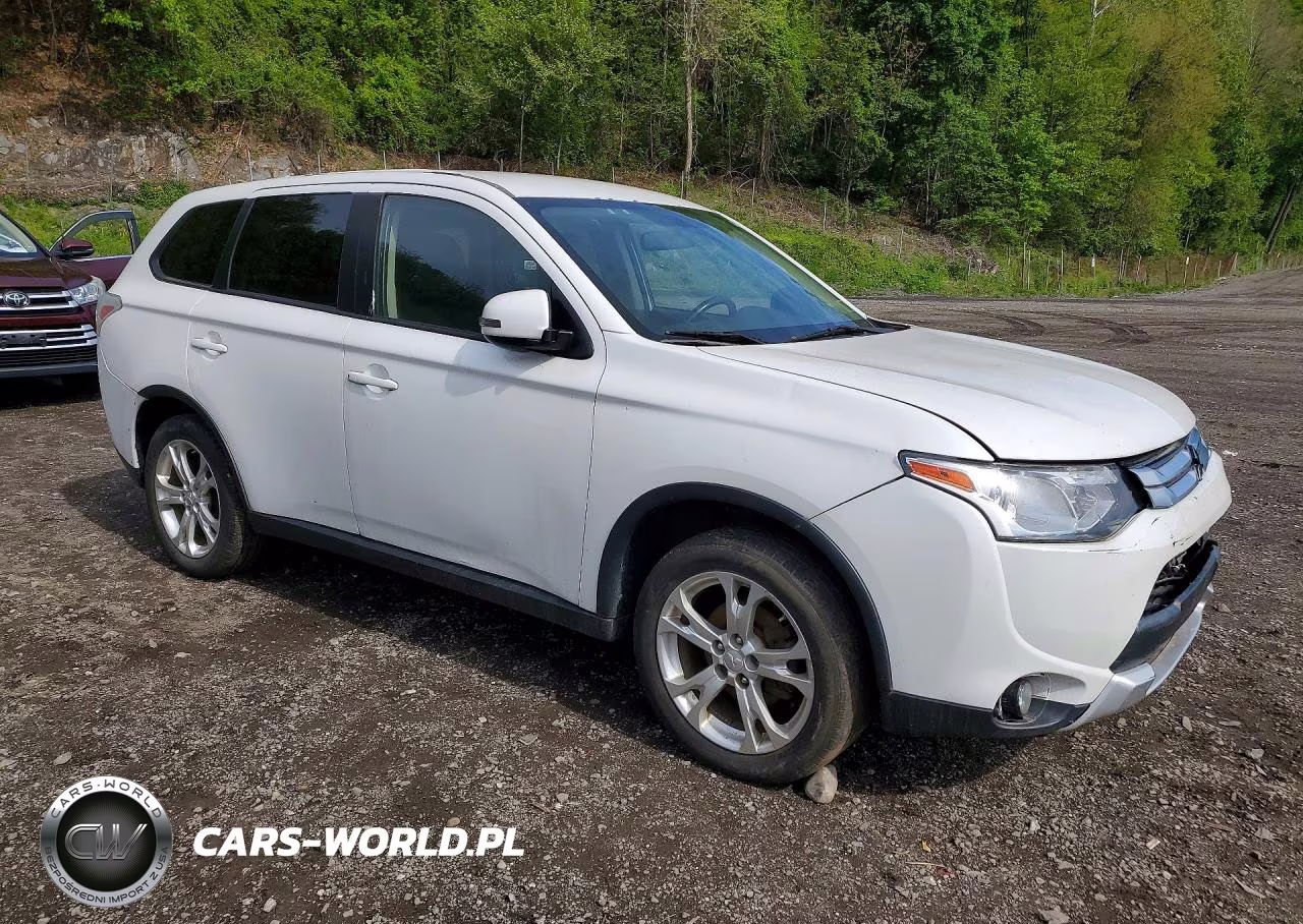 2015 Mitsubishi Outlander Se VIN:JA4AZ3A3XFZ000901 - 4