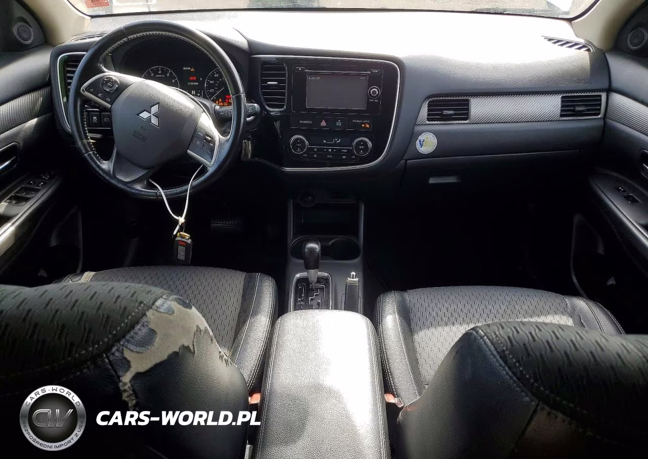 2015 Mitsubishi Outlander Se VIN:JA4AZ3A3XFZ000901 - 8
