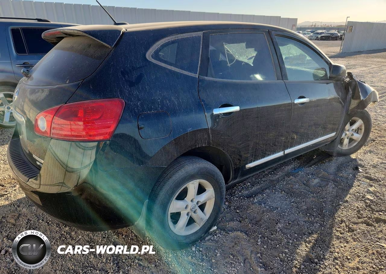 2013 Nissan Rogue S VIN:JN8AS5MV1DW645961 - 3
