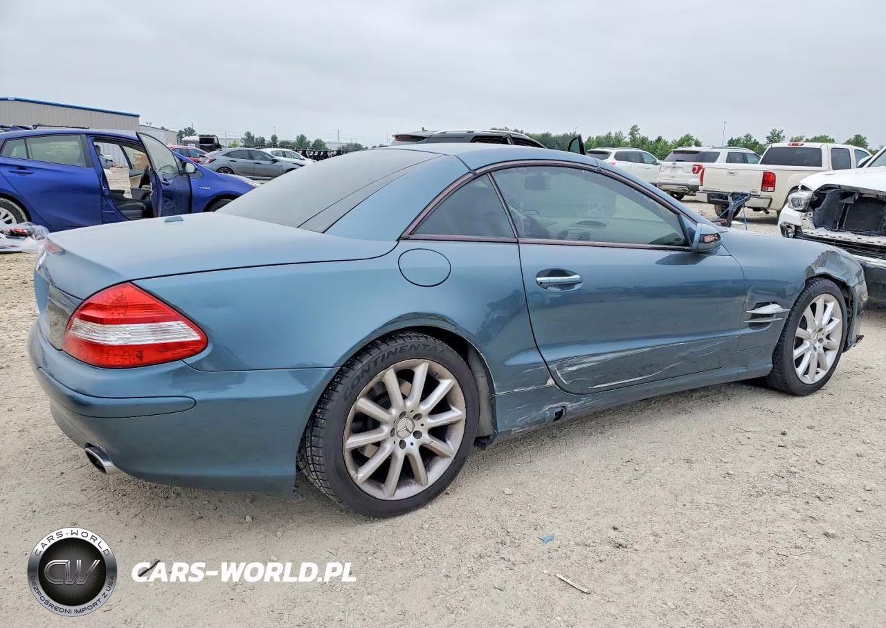 2007 Mercedes-Benz Sl 550 VIN:WDBSK71F37F132741 - 3