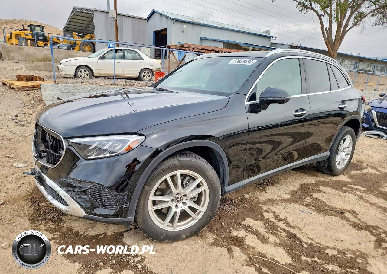 2023 Mercedes-Benz Glc 300 4Matic – zdjęcie 1 z 13
