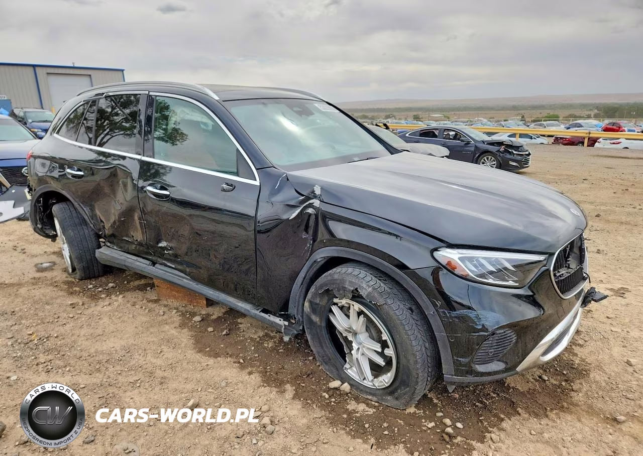 2023 Mercedes-Benz Glc 300 4Matic VIN:W1NKM4HB0PU012610 - 4