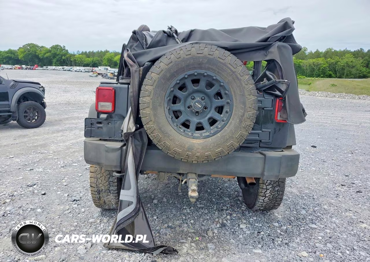 2013 Jeep Wrangler Sport VIN:1C4AJWAG1DL666126 - 6