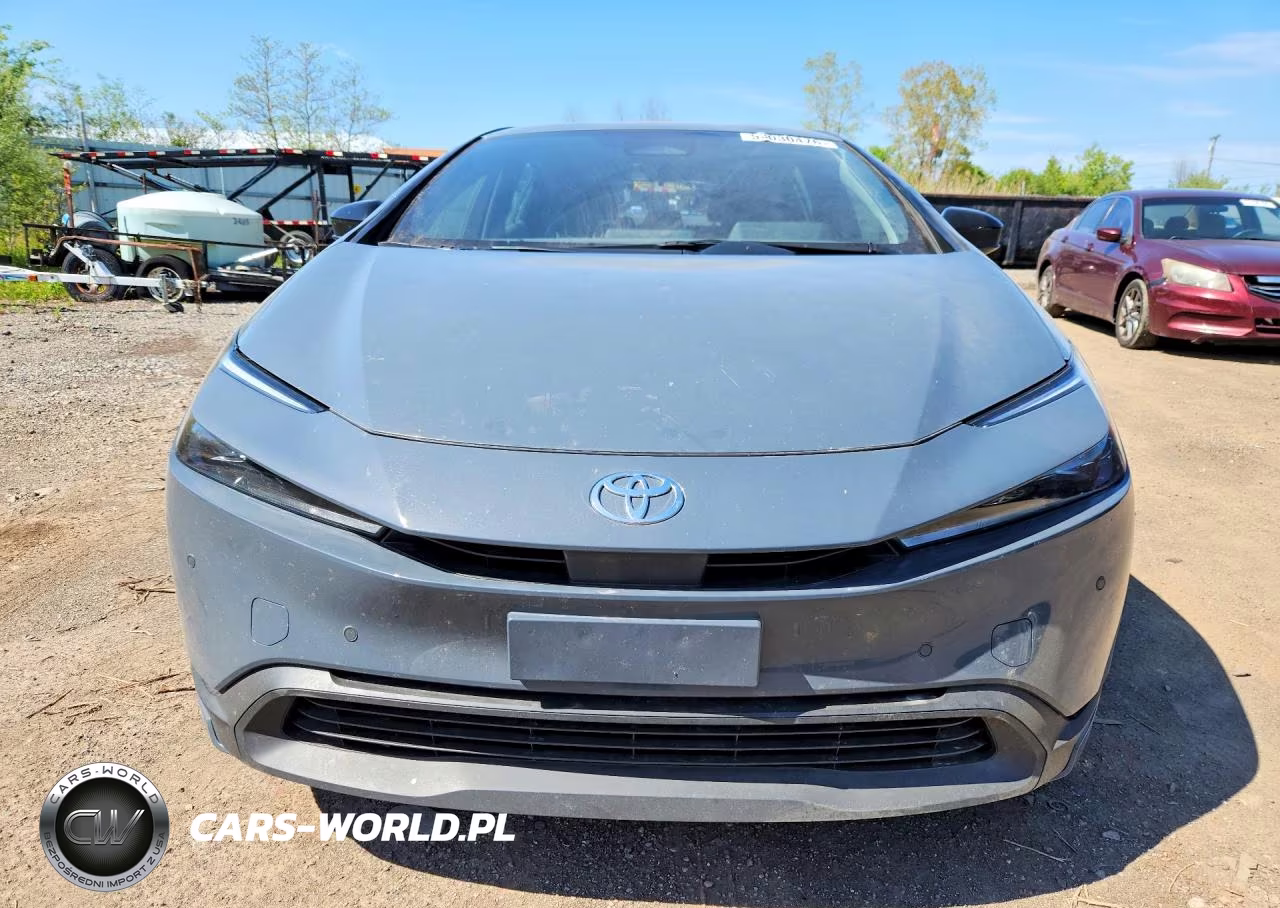 2024 Toyota Prius Le VIN:JTDACAAU3R3018281 - 5