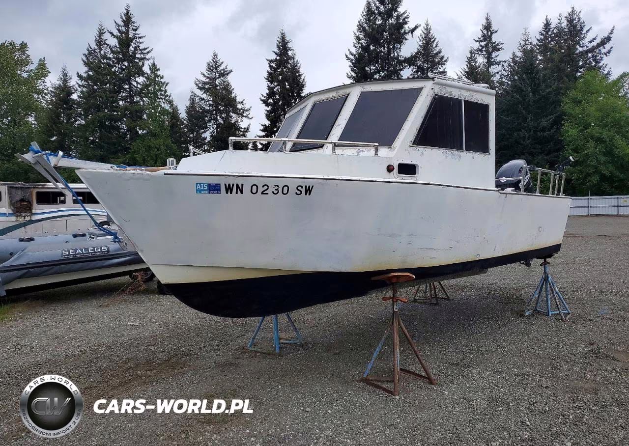 2015 Chinook Custom Boat VIN:FLZEH516J515 - 2