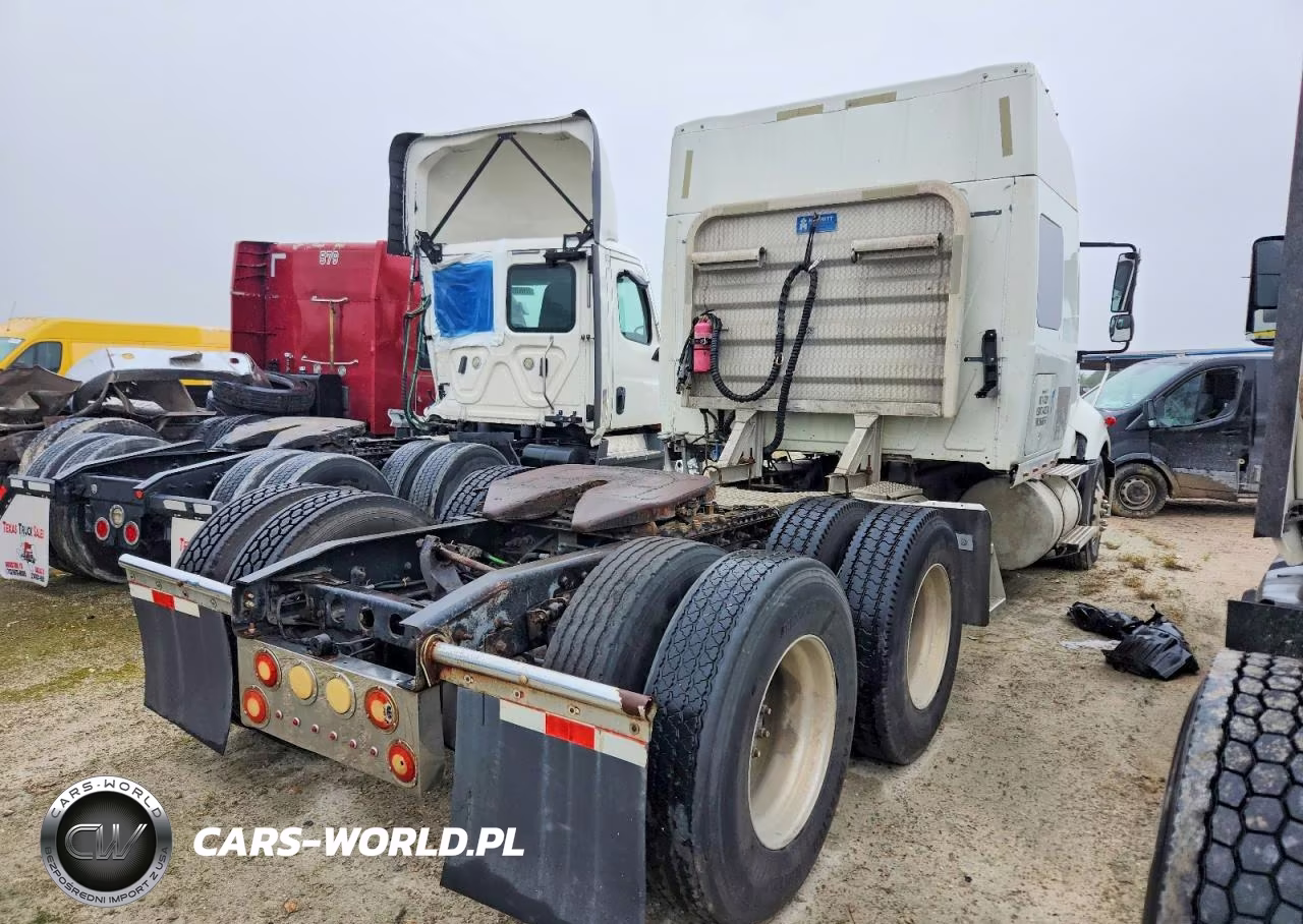2012 International Lf687 Semi Truck VIN:3HSDJSJRXCN686767 - 4
