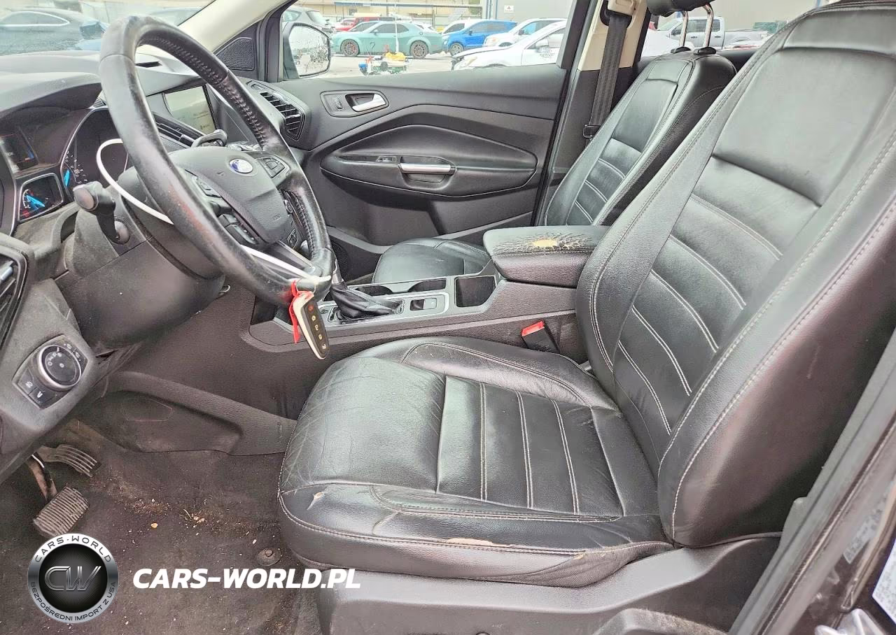 2017 Ford Escape Titanium VIN:1FMCU0JD1HUC94902 - 7