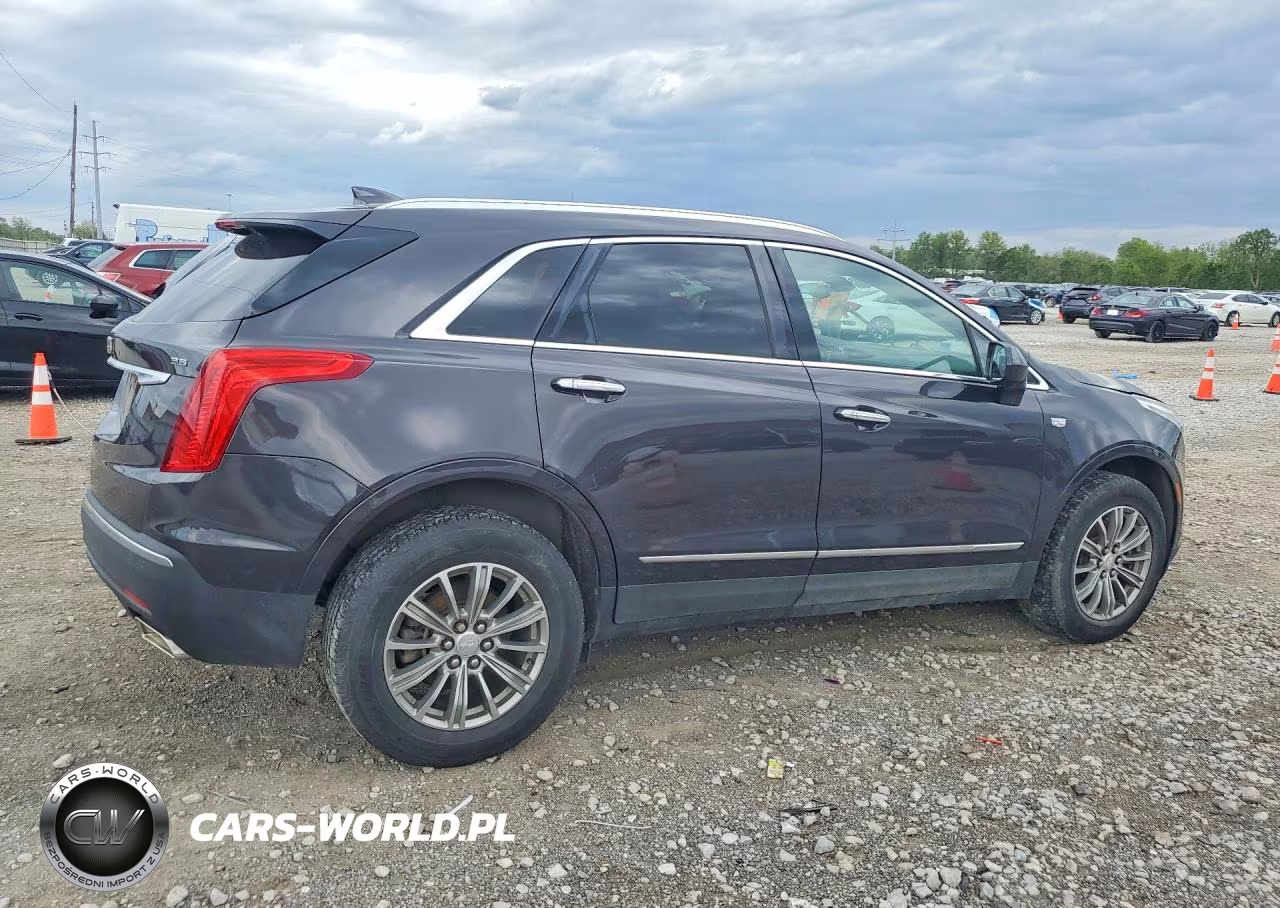 2017 Cadillac Xt5 Luxury VIN:1GYKNBRS1HZ227063 - 3