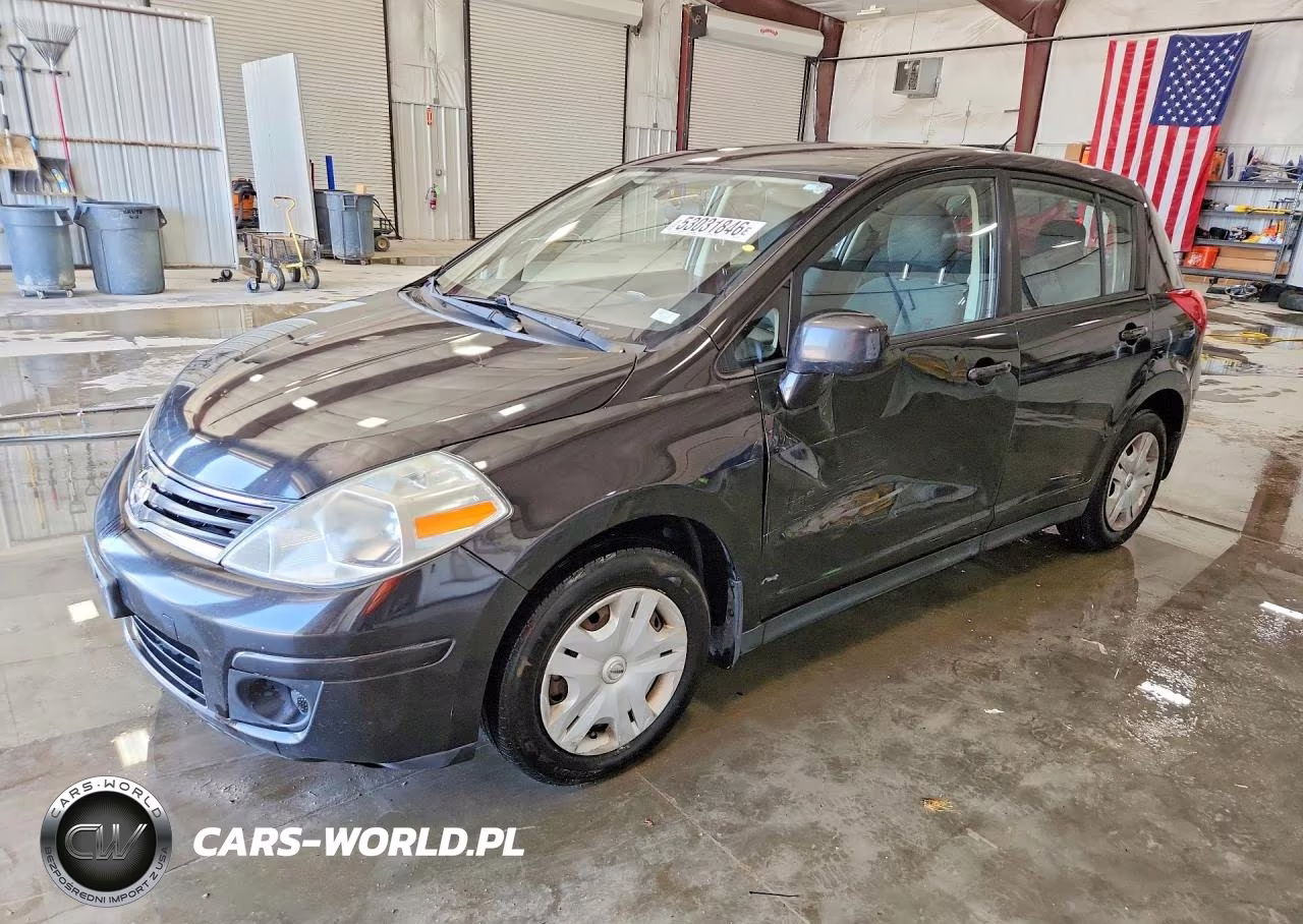 2011 Nissan Versa 1.8 S