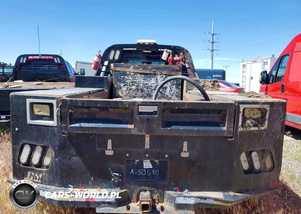 2019 Ford F550 Super Duty VIN:1FDAW5HT9KEC13934 - 6