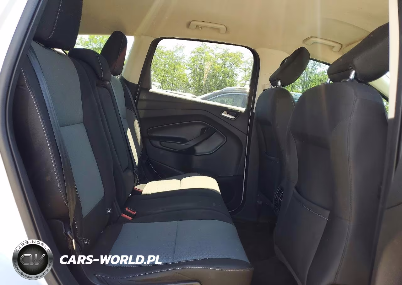 2019 Ford Escape Se VIN:1FMCU0GD0KUB38316 - 11