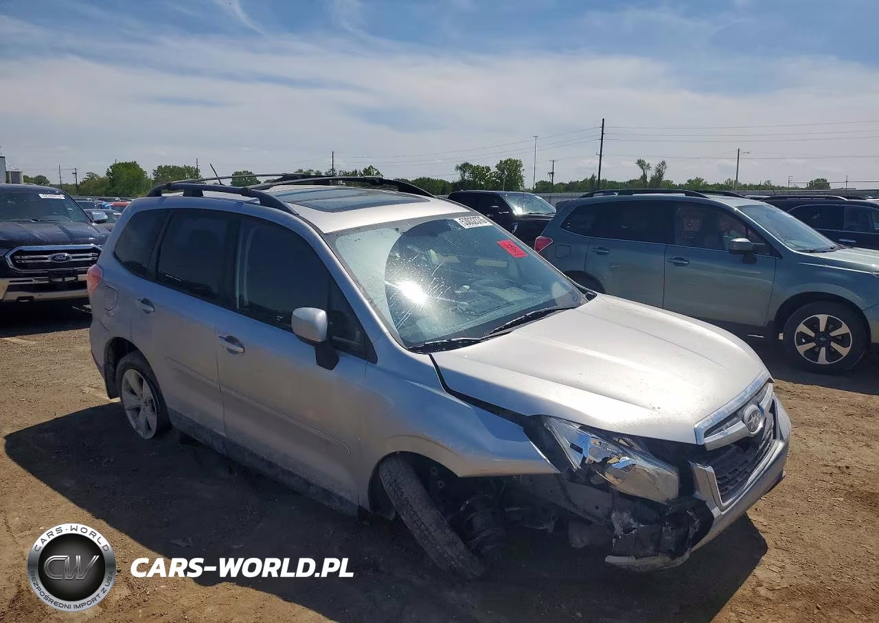 2014 Subaru Forester 2.5I Premium VIN:JF2SJAEC5EH556927 - 4