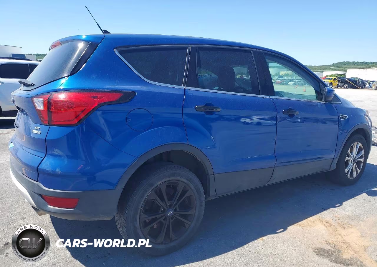 2019 Ford Escape Se VIN:1FMCU9GD2KUB67076 - 3