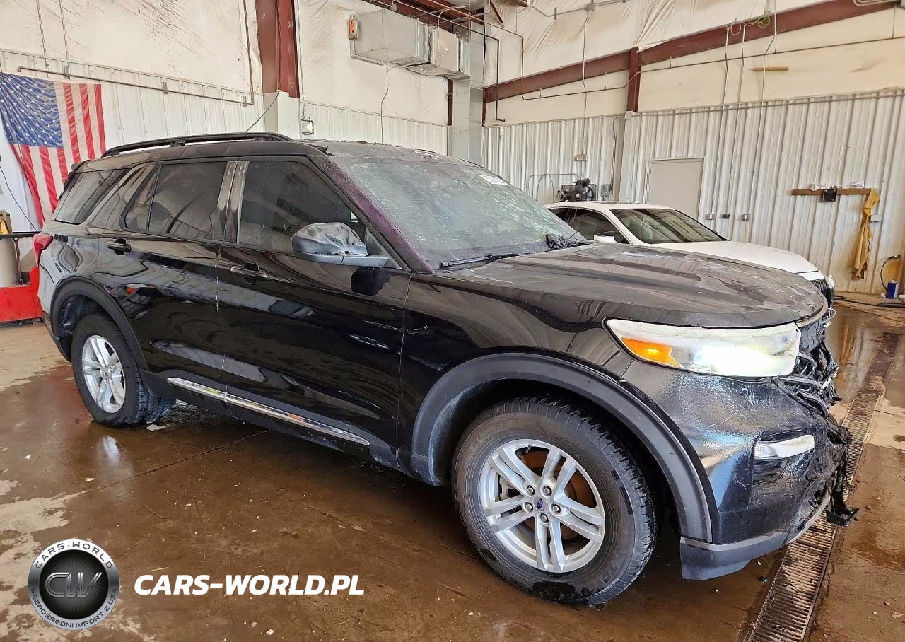 2020 Ford Explorer Xlt VIN:1FMSK8DH7LGC57875 - 4