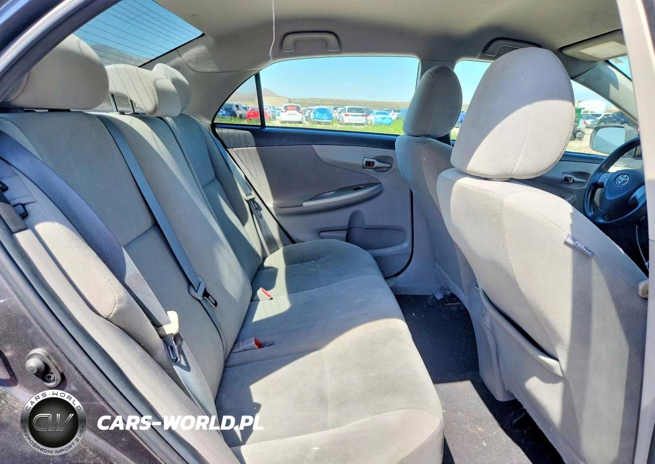 2013 Toyota Corolla Le VIN:5YFBU4EE8DP133920 - 10