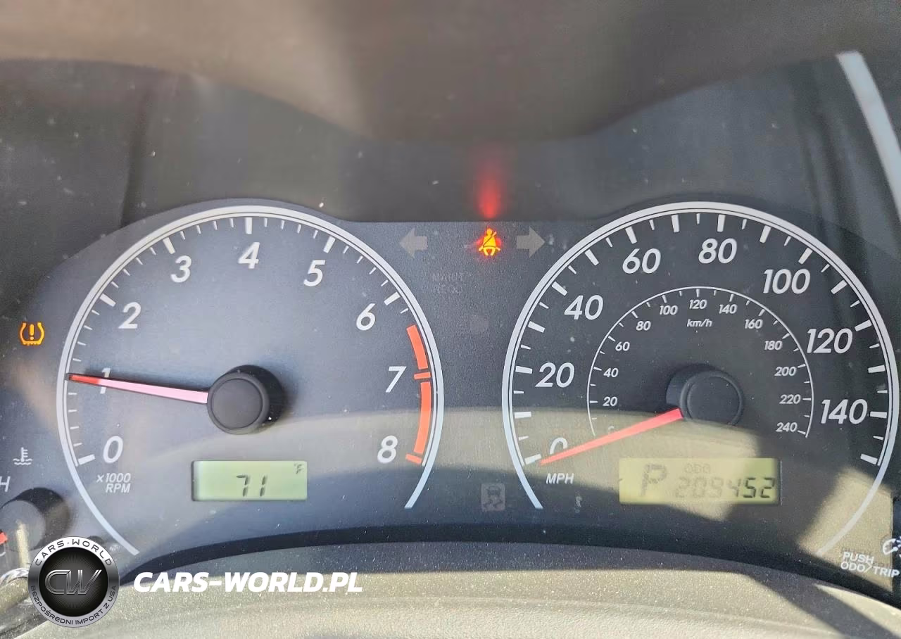 2013 Toyota Corolla Le VIN:5YFBU4EE8DP133920 - 9