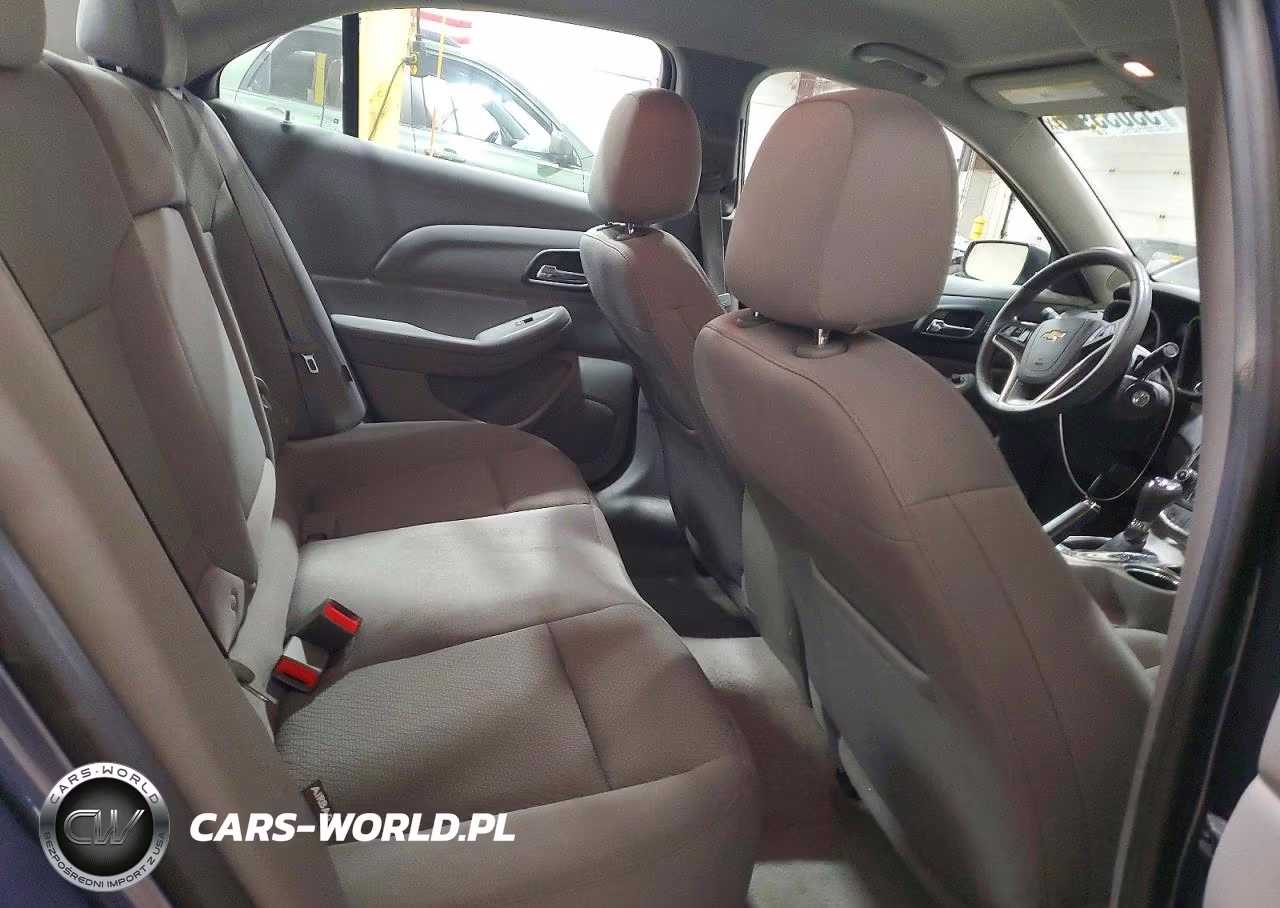 2015 Chevrolet Malibu Ls VIN:1G11B5SL8FF230449 - 10