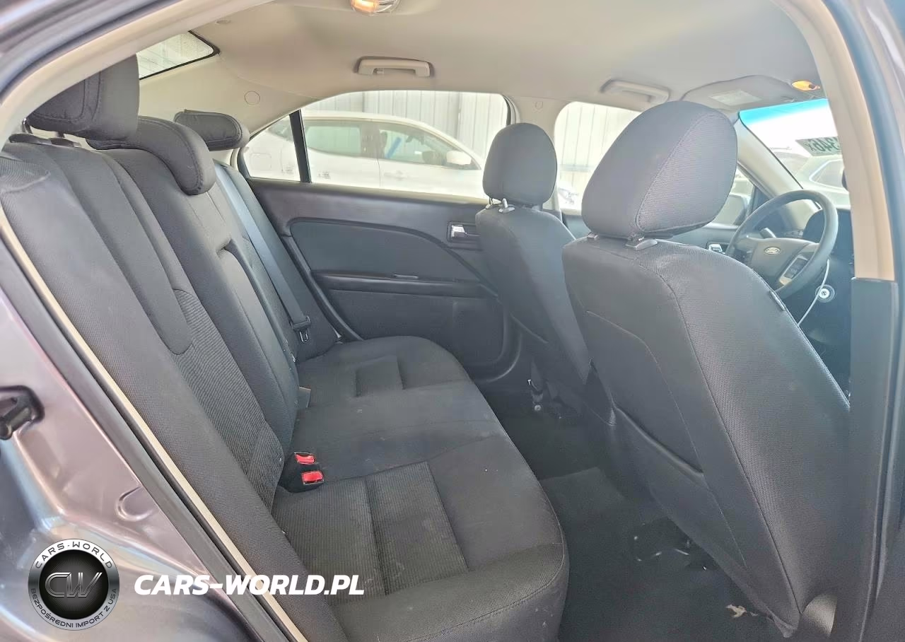 2012 Ford Fusion Se VIN:3FAHP0HA7CR402944 - 10