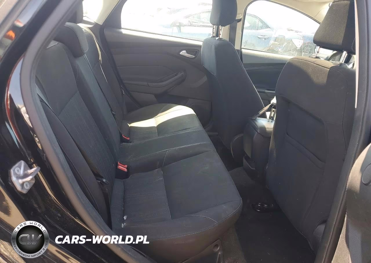 2018 Ford Focus Sel VIN:1FADP3H24JL221370 - 10