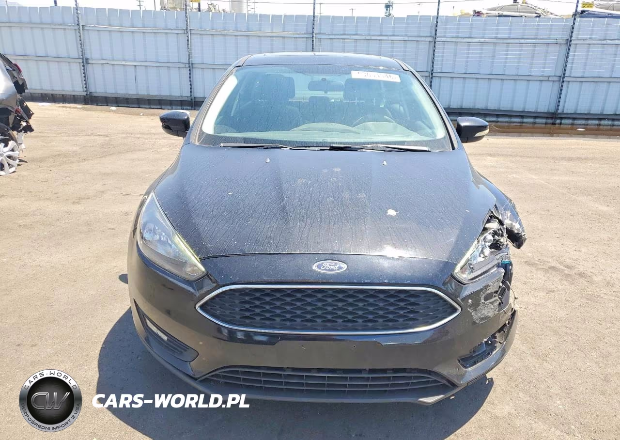 2018 Ford Focus Sel VIN:1FADP3H24JL221370 - 5