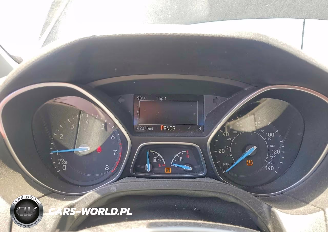 2018 Ford Focus Sel VIN:1FADP3H24JL221370 - 9