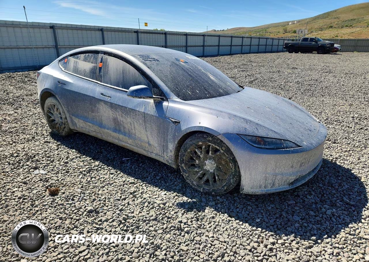 2025 Tesla Model 3 VIN:5YJ3E1EB1SF939578 - 4