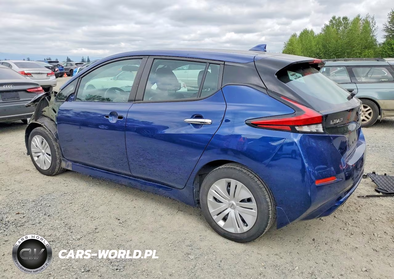 2018 Nissan Leaf S VIN:1N4AZ1CP1JC304033 - 2