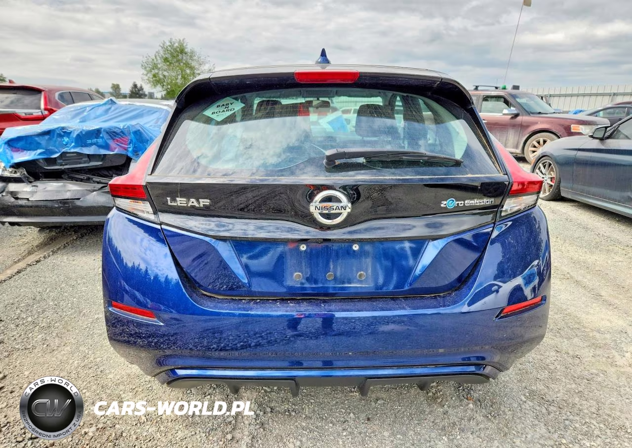 2018 Nissan Leaf S VIN:1N4AZ1CP1JC304033 - 6