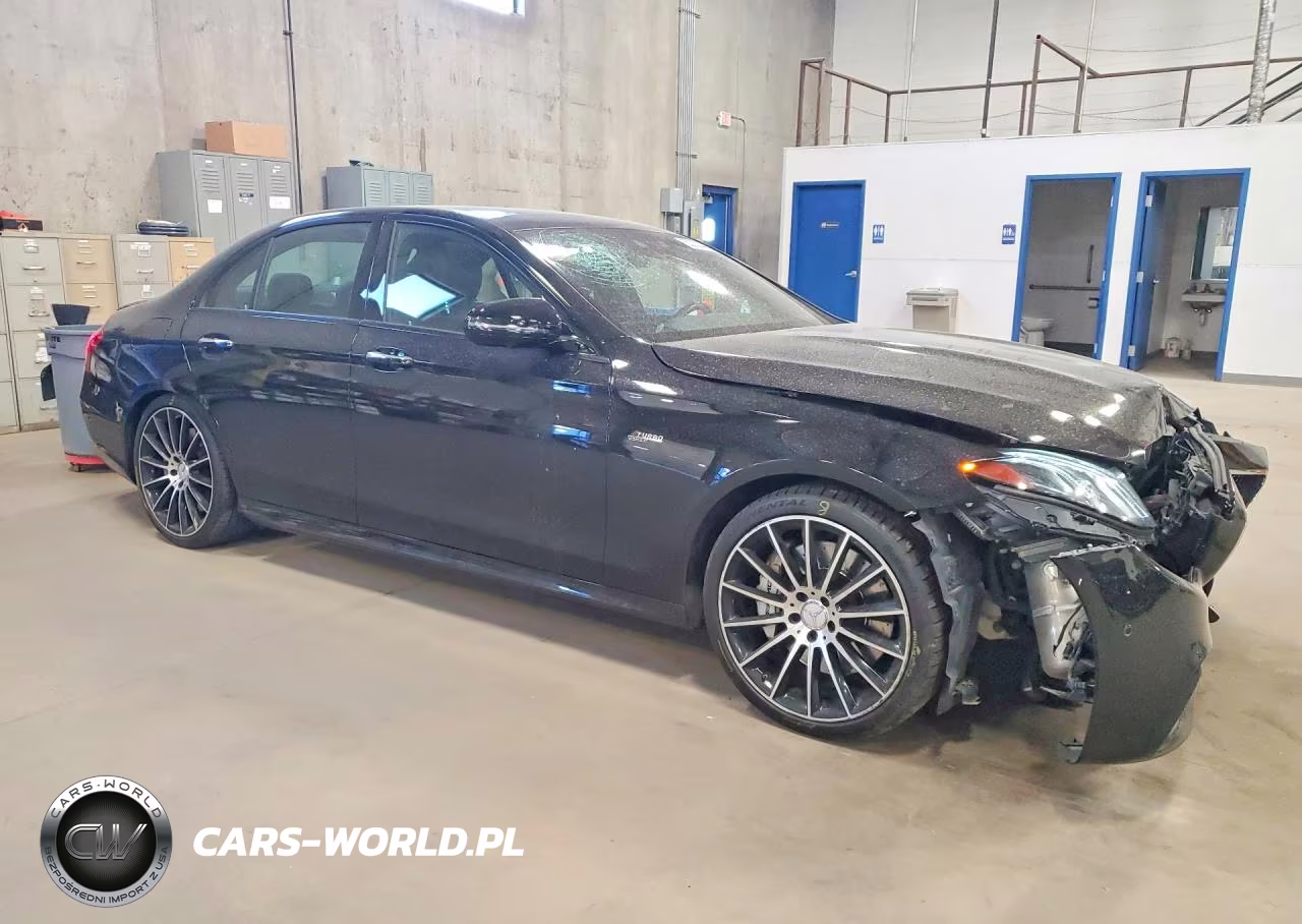 2019 Mercedes-Benz E Amg 53 4Matic VIN:WDDZF6BB3KA490492 - 4