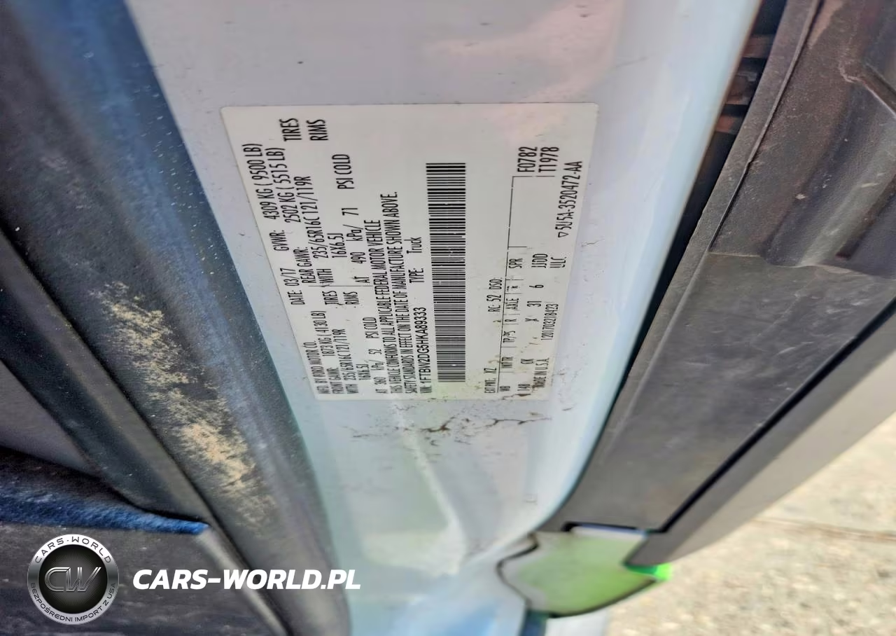 2017 Ford Transit 350 Delivery Van VIN:1FTBW2DG5HKA89333 - 13