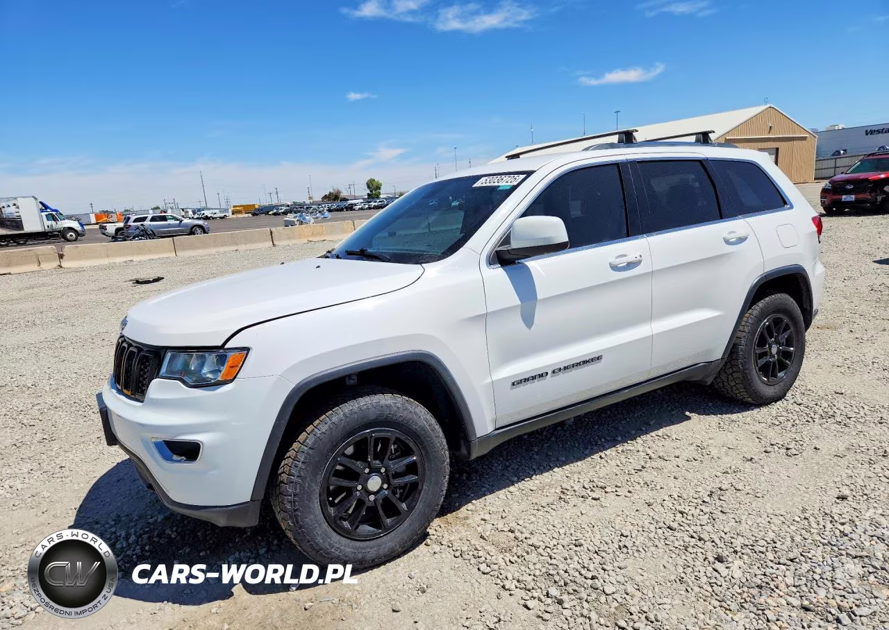 2018 Jeep Grand Cherokee Laredo – zdjęcie 1 z 13