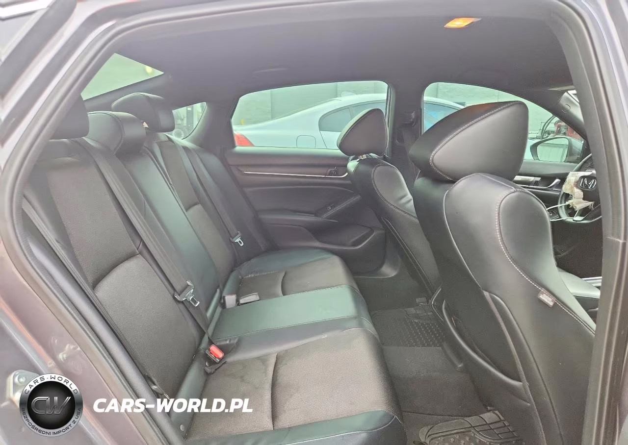 2018 Honda Accord Sport VIN:1HGCV1F35JA021848 - 10