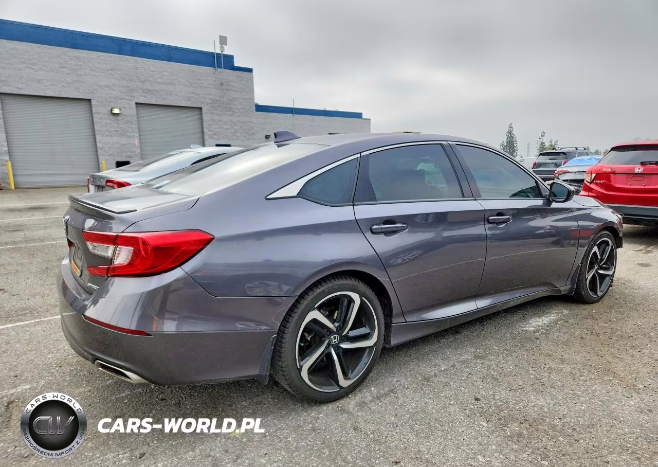 2018 Honda Accord Sport VIN:1HGCV1F35JA021848 - 3