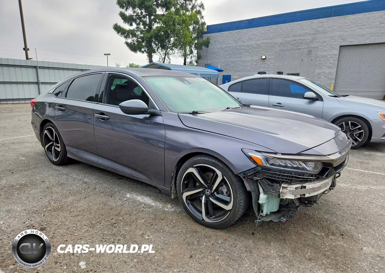 2018 Honda Accord Sport VIN:1HGCV1F35JA021848 - 4