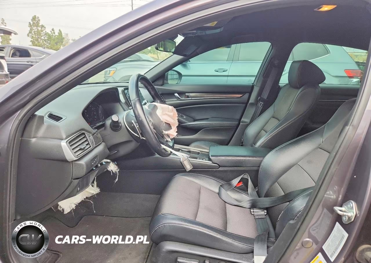 2018 Honda Accord Sport VIN:1HGCV1F35JA021848 - 7
