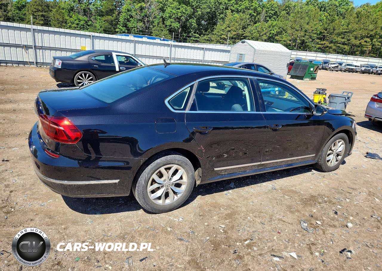 2017 Volkswagen Passat S VIN:1VWAT7A35HC015565 - 3