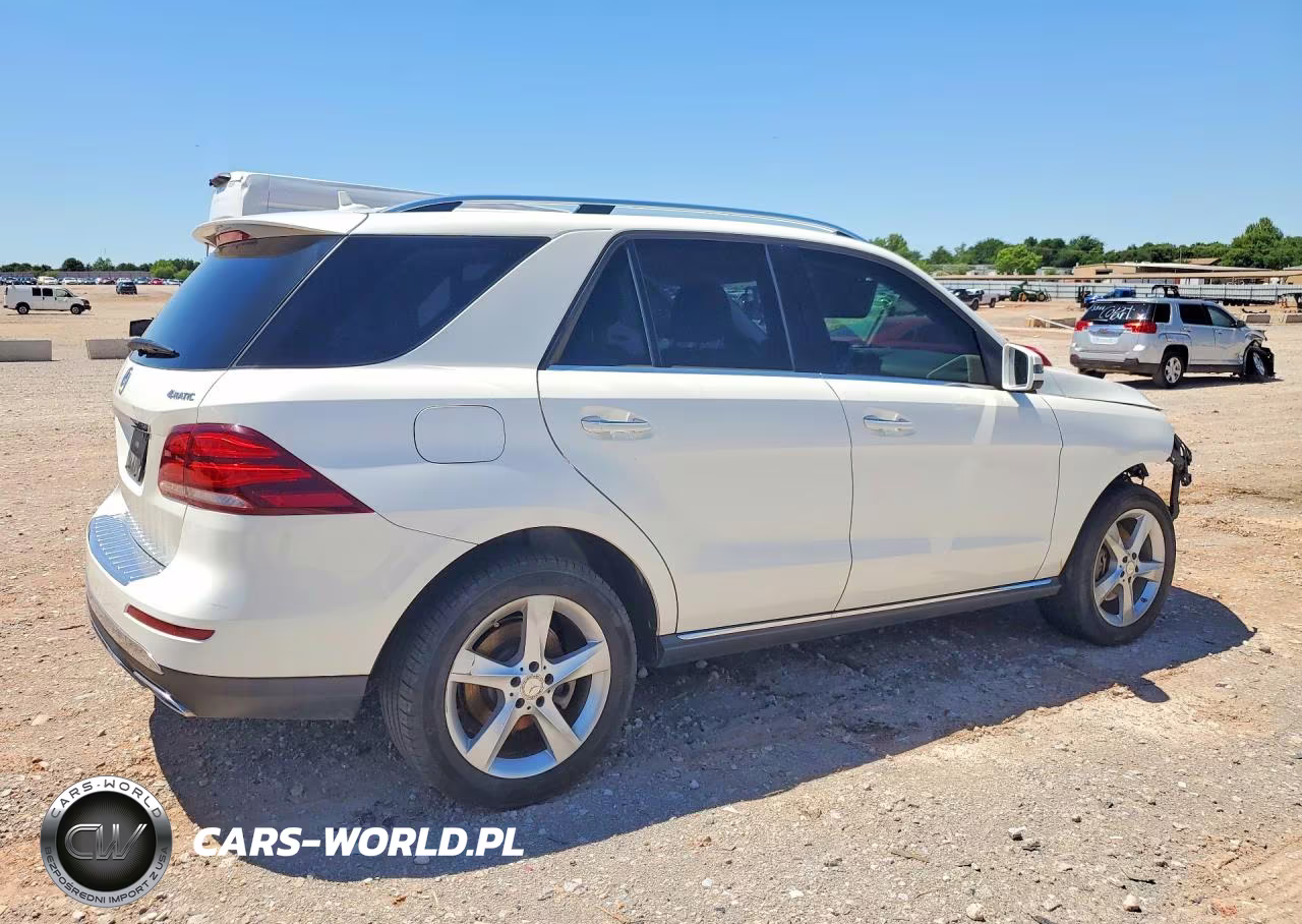 2016 Mercedes-Benz Gle 300D 4Matic VIN:4JGDA0EB5GA647678 - 3