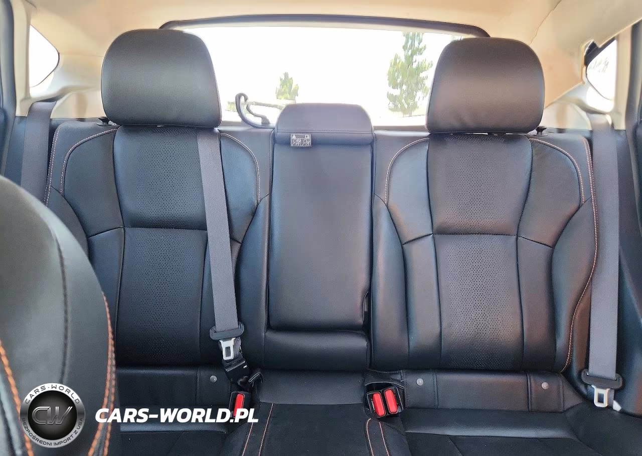 2019 Subaru Crosstrek Limited VIN:JF2GTAMC4K8232221 - 10