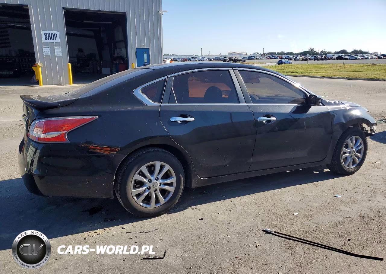 2014 Nissan Altima 2.5 S VIN:1N4AL3AP3EC325732 - 3