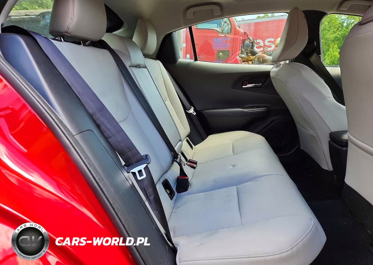 2024 Toyota Prius Xle VIN:JTDACAAU8R3027638 - 10