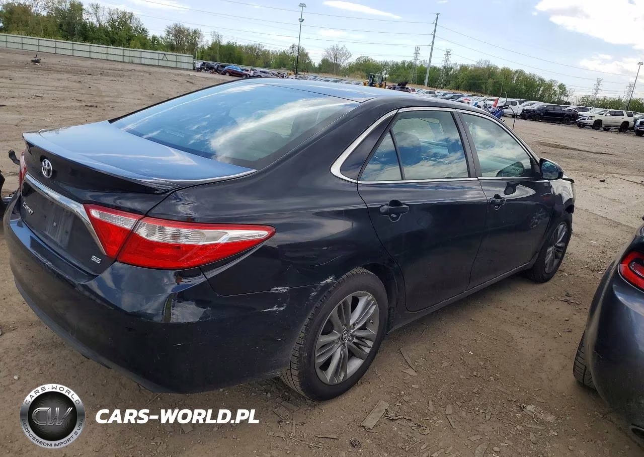 2017 Toyota Camry Se VIN:4T1BF1FK0HU447241 - 3