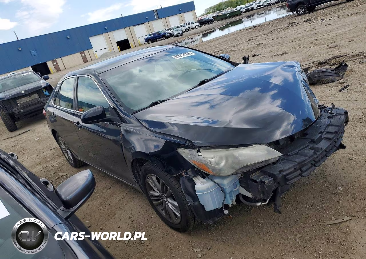 2017 Toyota Camry Se VIN:4T1BF1FK0HU447241 - 4