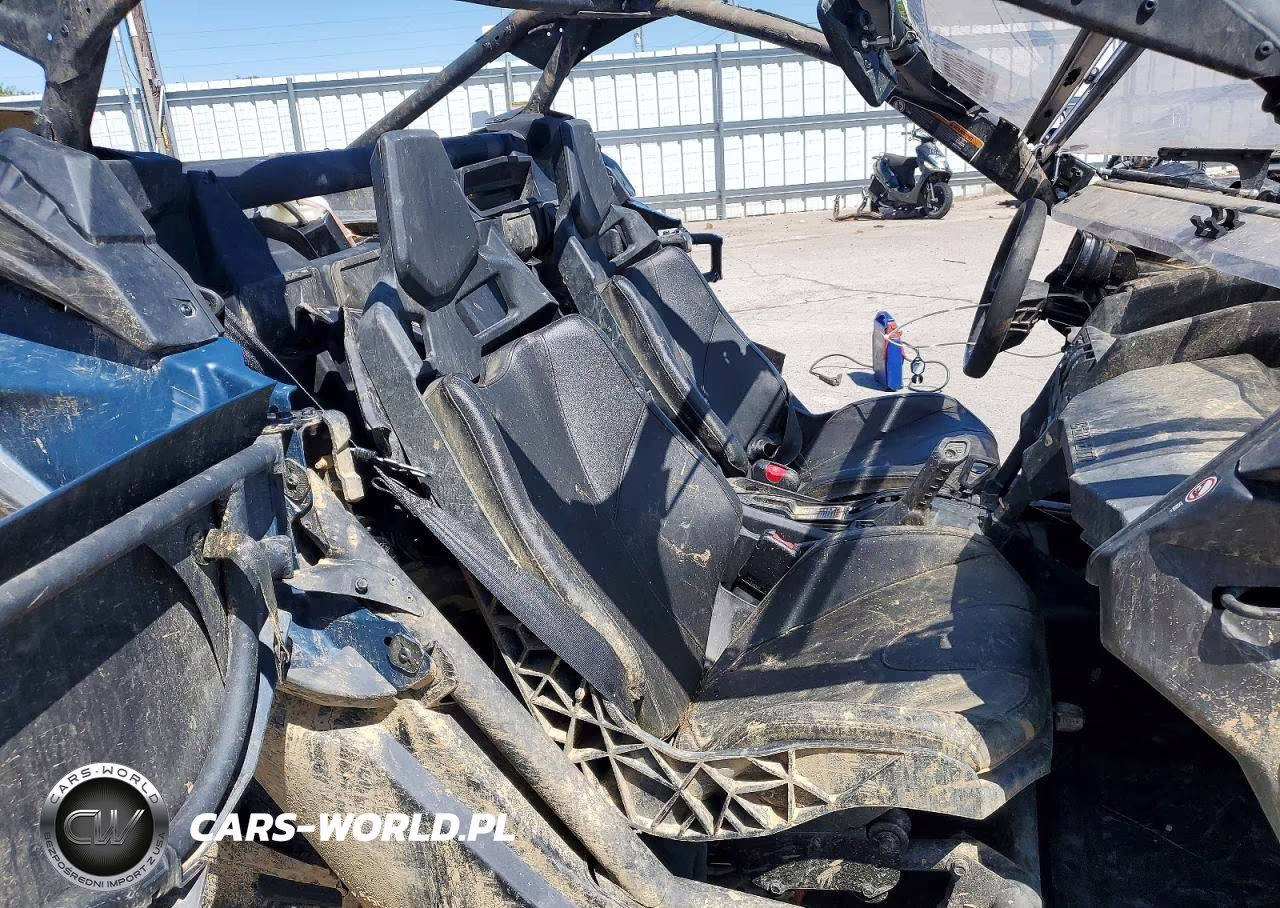 2026 Can-Am Maverick X3 Utility Vehicle VIN:3JBVGAY41TE002594 - 5